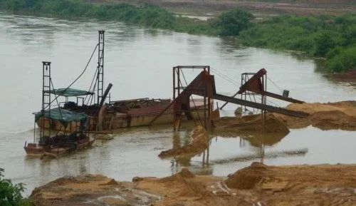 杜絕非法采砂，機(jī)制砂生產(chǎn)才是長久之道！