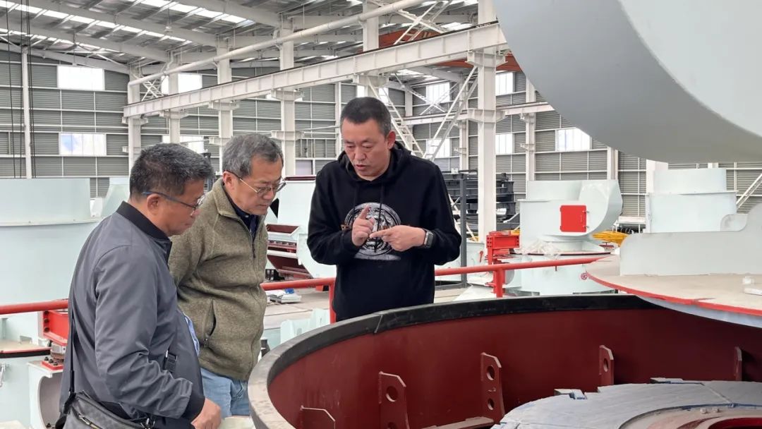 CCPA-UHPC分會(huì)秘書(shū)長(zhǎng)到訪唐山金路，探討機(jī)制砂行業(yè)發(fā)展前景